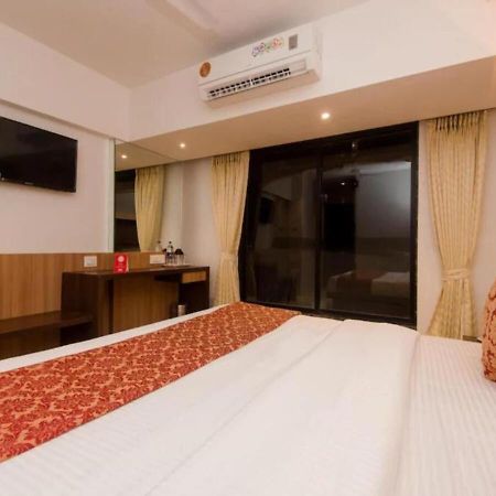 Hotel Mourya Residency Νάβι Μουμπάι Εξωτερικό φωτογραφία
