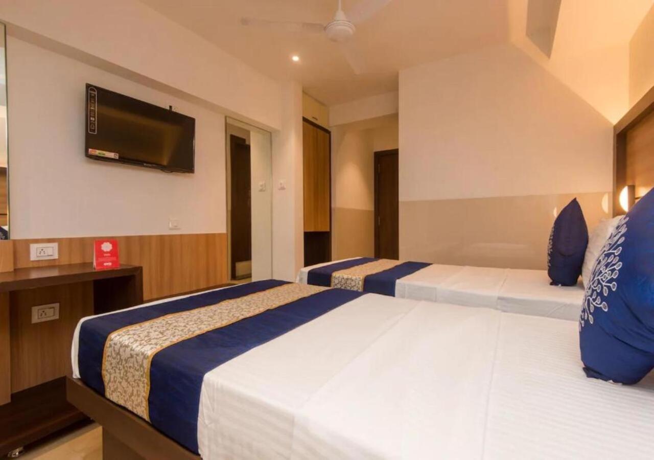 Hotel Mourya Residency Νάβι Μουμπάι Εξωτερικό φωτογραφία